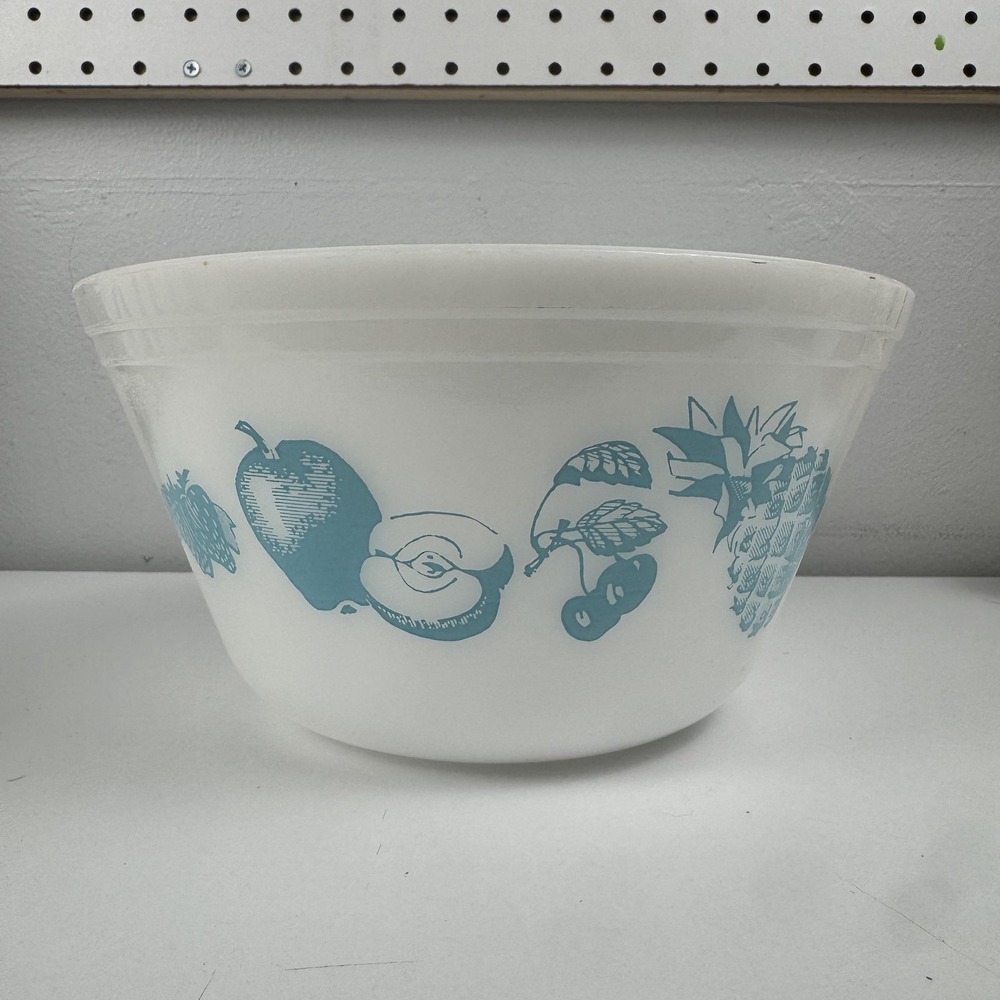 Vintage Federal Glass White Mixing Bowl Blue Fruit Nature Print Milk Glass USA - Picture 2 of 15